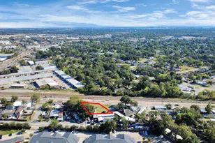 6239 Griggs Rd, Houston, TX 77023 - Photo 14