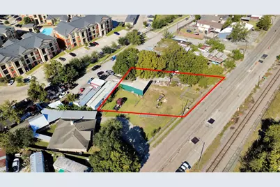 6239 Griggs Road, Houston, TX 77023 - Photo 2