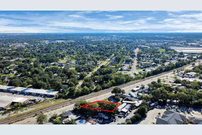 6239 Griggs Road, Houston, TX 77023 - Photo 16