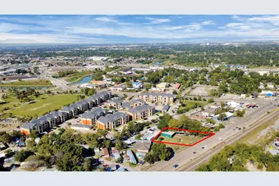 6239 Griggs Road, Houston, TX 77023 - Photo 10