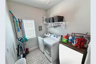 1217 Laurel Loop, Angleton, TX 77515 - Photo 20