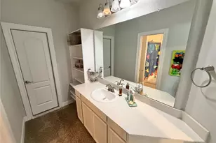 1217 Laurel Loop, Angleton, TX 77515 - Photo 38