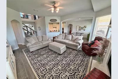 1217 Laurel Loop, Angleton, TX 77515 - Photo 10