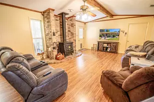 503 Magnolia Dr, Jefferson, TX 75657 - Photo 4