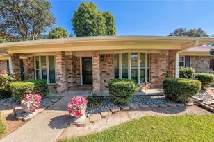 503 Magnolia Dr, Jefferson, TX 75657 - Photo 2