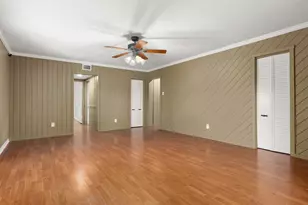 814 E X St, Deer Park, TX 77536 - Photo 14
