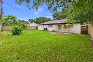 1213 Southbend Dr, Alvin, TX 77511 - Photo 38