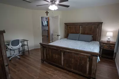 10 Wagon Lane Loop, Angleton, TX 77515 - Photo 8