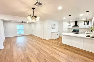 3726 Heatherbrook Dr, Houston, TX 77045 - Photo 6