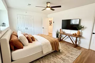 3726 Heatherbrook Dr, Houston, TX 77045 - Photo 12