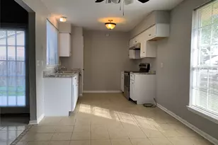 7026 Rockergate Dr, Houston, TX 77489 - Photo 4
