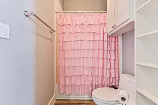 9207 W Bay Rd, Galveston, TX 77554 - Photo 30