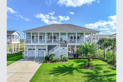 9207 W Bay Road, Galveston, TX 77554 - Photo 1