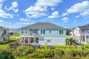 9207 W Bay Rd, Galveston, TX 77554 - Photo 4