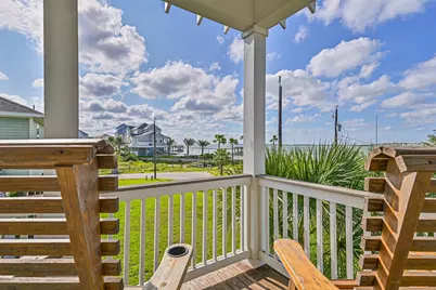 9207 W Bay Road, Galveston, TX 77554 - Photo 44