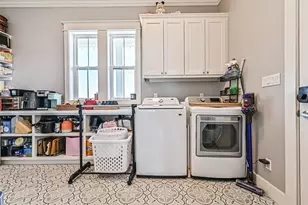 9207 W Bay Rd, Galveston, TX 77554 - Photo 32