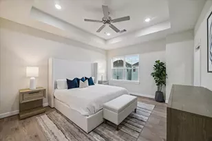 6348 Paddington Bnd Dr, Houston, TX 77008 - Photo 10