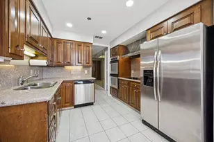 5555 Del Monte Dr, Houston, TX 77056 - Photo 16