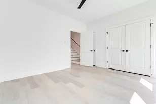 5638 Dolores St, Houston, TX 77057 - Photo 32