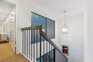 10 S Briar Hollow Ln, Houston, TX 77027 - Photo 22