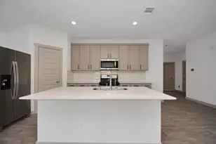 14515 Rain Tree Dr, Baytown, TX 77523 - Photo 12