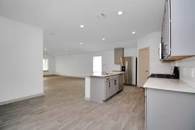 14515 Rain Tree Drive, Baytown, TX 77523 - Photo 10