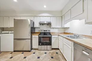 453 N Post Oak Ln, Houston, TX 77024 - Photo 6