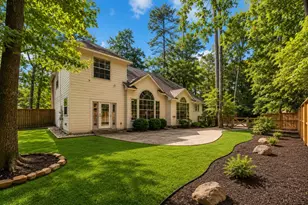 11 Alden Glen Ct, The Woodlands, TX 77382 - Photo 46