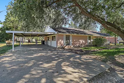 407 Lazy Lane, Anahuac, TX 77514 - Photo 2