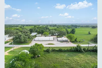 1013 Park Prairie Road, Fayetteville, TX 78940 - Photo 24