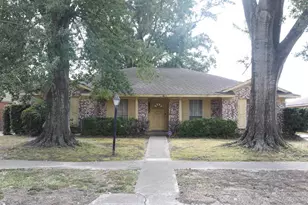 1119 Marcella St, Houston, TX 77091 - Photo 2