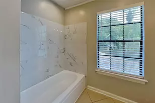 3918 Forest Village Dr, Houston, TX 77339 - Photo 22
