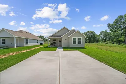 1444 25th Street, Hempstead, TX 77445 - Photo 2