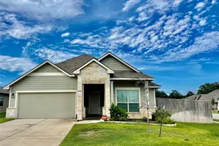 1916 Thorndyke Ln, Bryan, TX 77807 - Photo 1