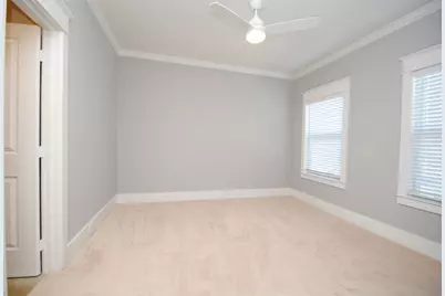 1030 W 16th Street, Houston, TX 77008 - Photo 24