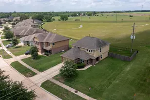2102 Red Cedar Trail, Rosenberg, TX 77471 - Photo 2