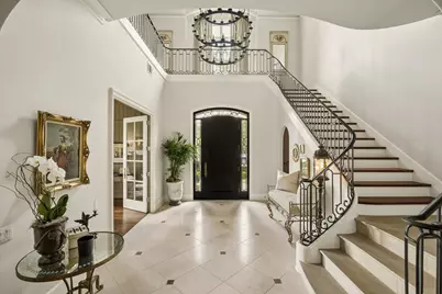 33 E Broad Oaks Drive #B, Houston, TX 77056 - Photo 2