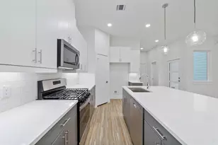 2109 Holman St, Houston, TX 77004 - Photo 8