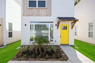 8016 Willow St, Houston, TX 77088 - Photo 10