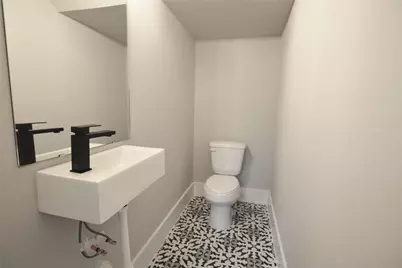 5939 Cebra Street, Houston, TX 77091 - Photo 14