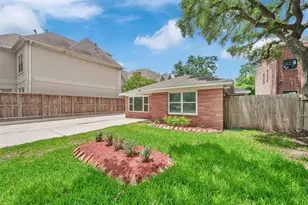 2610 W Holcombe Blvd, Houston, TX 77025 - Photo 28