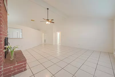 3806 Embarcadero Drive, Houston, TX 77082 - Photo 8
