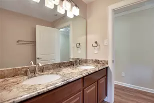 14119 Kellywood Ln, Houston, TX 77079 - Photo 18