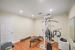 1327 Ashland St, Houston, TX 77008 - Photo 28