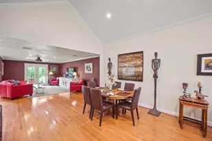 1327 Ashland St, Houston, TX 77008 - Photo 8