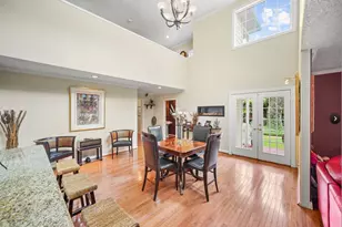1327 Ashland St, Houston, TX 77008 - Photo 12