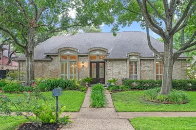 12214 Maple Rock Drive, Houston, TX 77077 - Photo 4