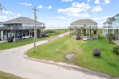 804 1/2 W Johnson Crawford Circle, Port Bolivar, TX 77650 - Photo 38