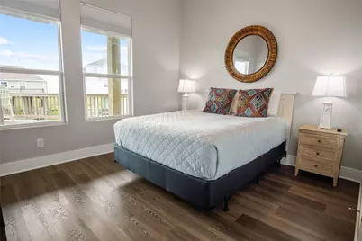 804 1/2 W Johnson Crawford Circle, Port Bolivar, TX 77650 - Photo 14