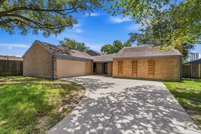 4330 Shady Springs Drive, Seabrook, TX 77586 - Photo 10
